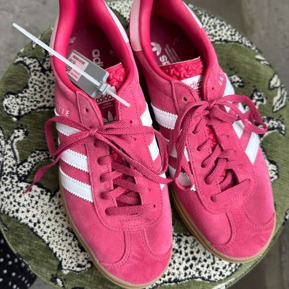 Adidas Gazelle Women's Pink Suede Sneakers with White Stripes - Picture 6 of 8